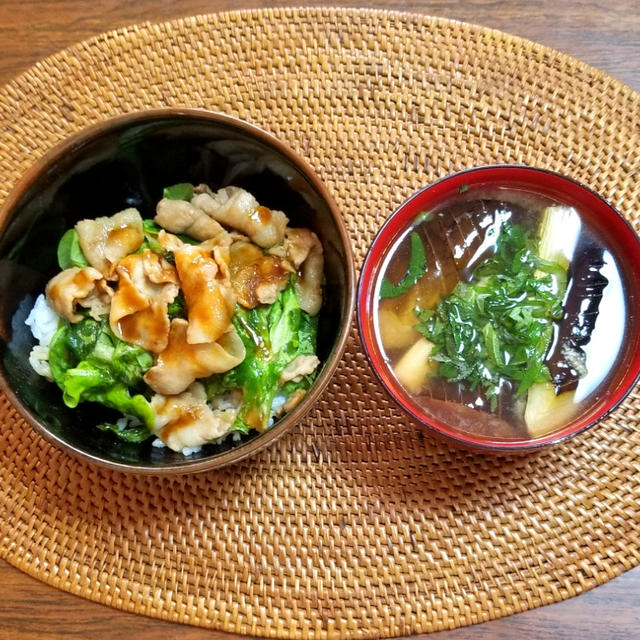 焼き茄子と焼きネギの味噌汁 & 緑の麻婆豆富
