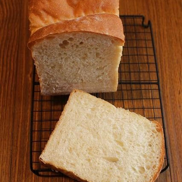 BALMUDAで美味しいトースト食べたくて、イギリスパンを焼く