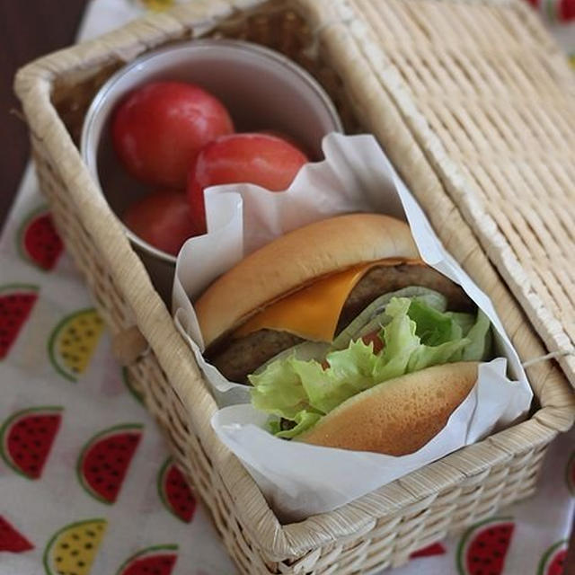 Hamburger ✿ 天ぷらざるうどん♪