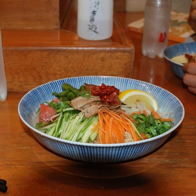 冷たい麺 簡単でおいしーよー。