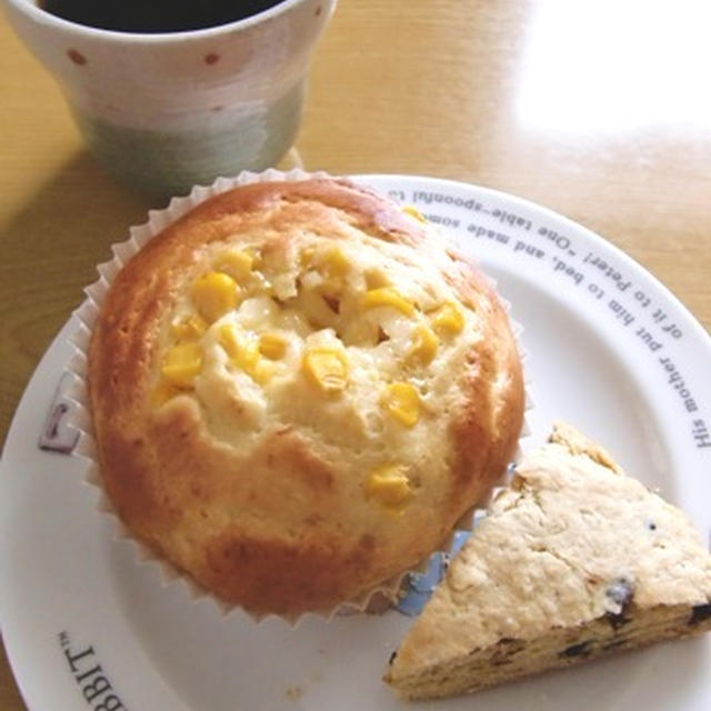 かーちゃんのホットケーキミックスでスコーンとツナコーンパン