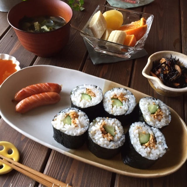 海苔巻き朝ごはん♪…今日は