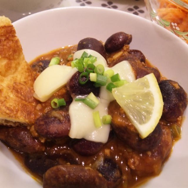 チリコンカン風豆の煮込み～紫花豆を使って　