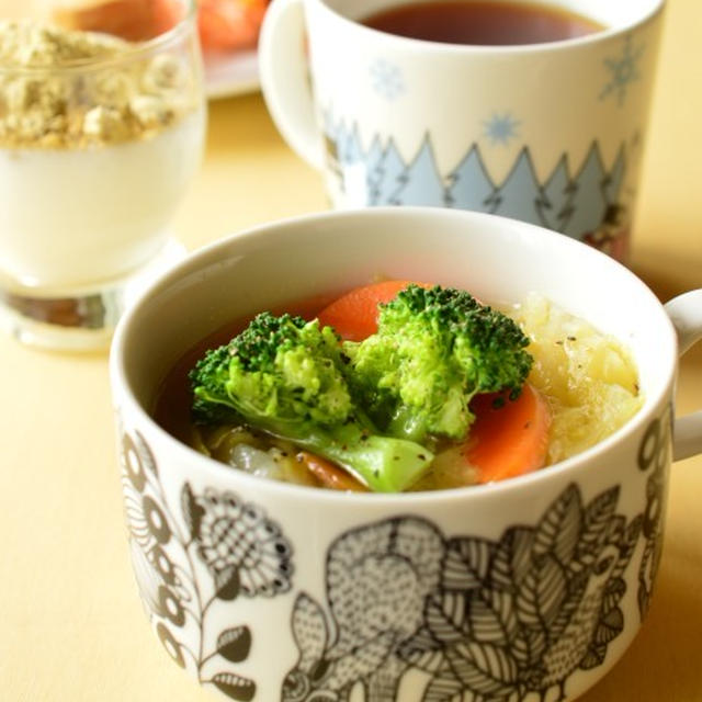 今日もスープで朝ごはん