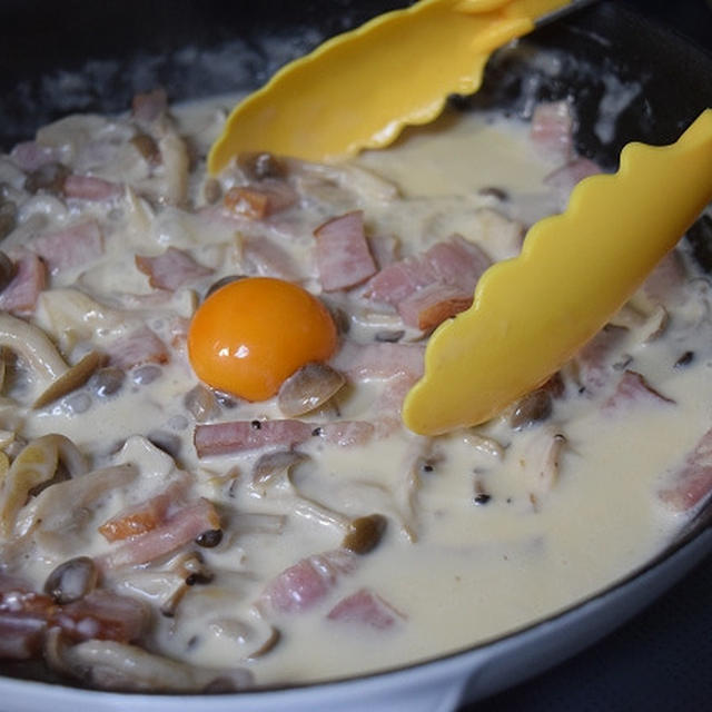 ストウブで作るカルボナーラ～シェフに習った本格イタリアンパスタ～