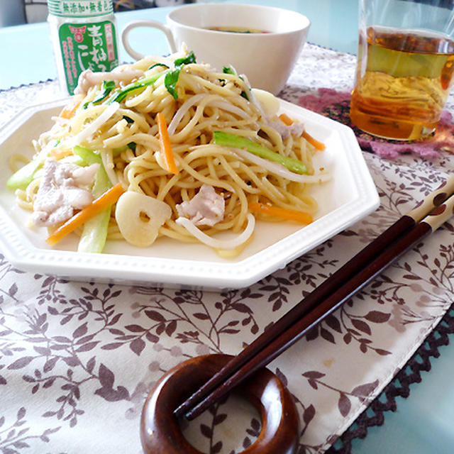 柚子胡椒でピリリな塩焼きそば♪と・100万アクセス行きました！