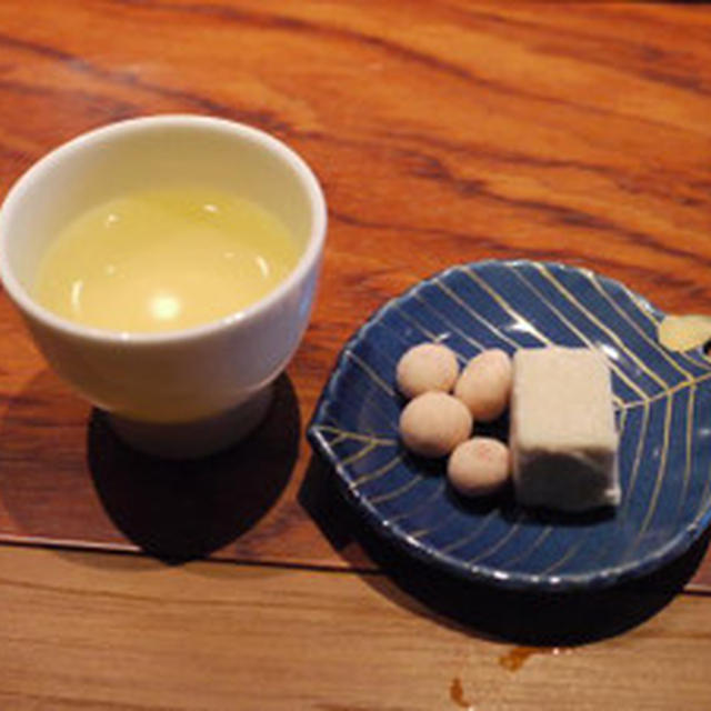 お茶と幸福のチョコレートのマリアージュ体験