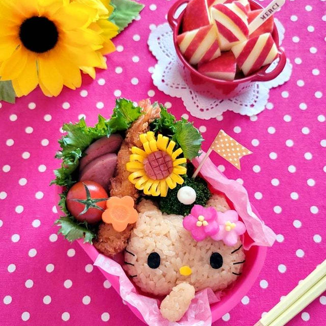 こんがり♡日焼けキティちゃんのキャラ弁♥