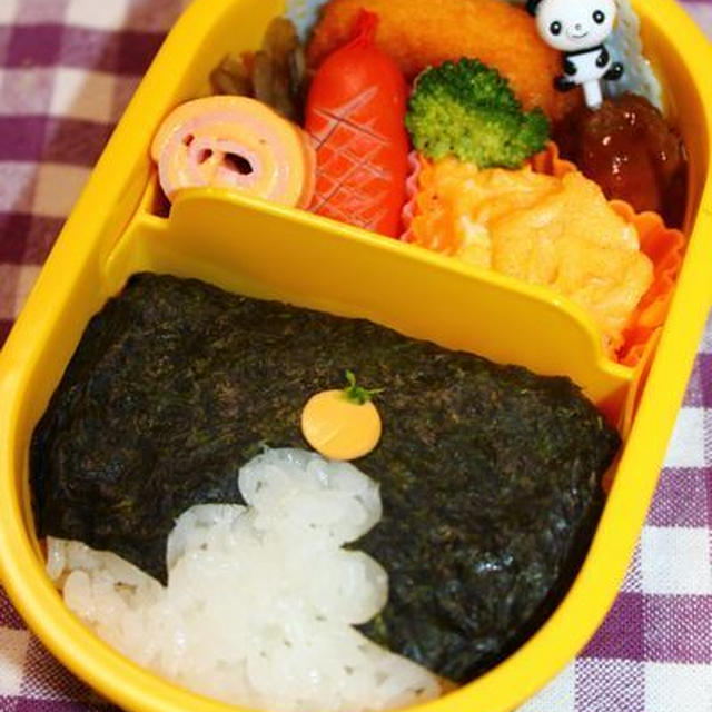 キャラ弁**切り抜き鏡餅