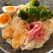 昨日の晩ごはんと今日の昼ごはんとおせんべい湿気なくて今年は嬉しい♡(タイトル長)
