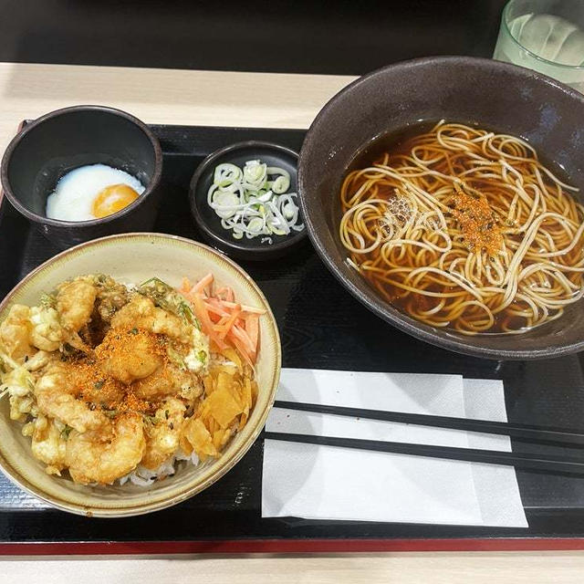 季節のミニ丼セット・温を食す（番外編）〜ゆで太郎・ほぼ海老だけのミニかきあげ丼セット〜