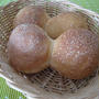 パン作り73　（天然酵母で双子のチーズパン）