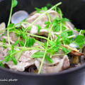 ストウブ鍋で「あさりと豚肉のワイン蒸し」＆冬の定番「牡蠣入りお好み焼き」＆写真でお遊び