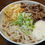 珍しく家で「温玉肉ぶっかけうどん」