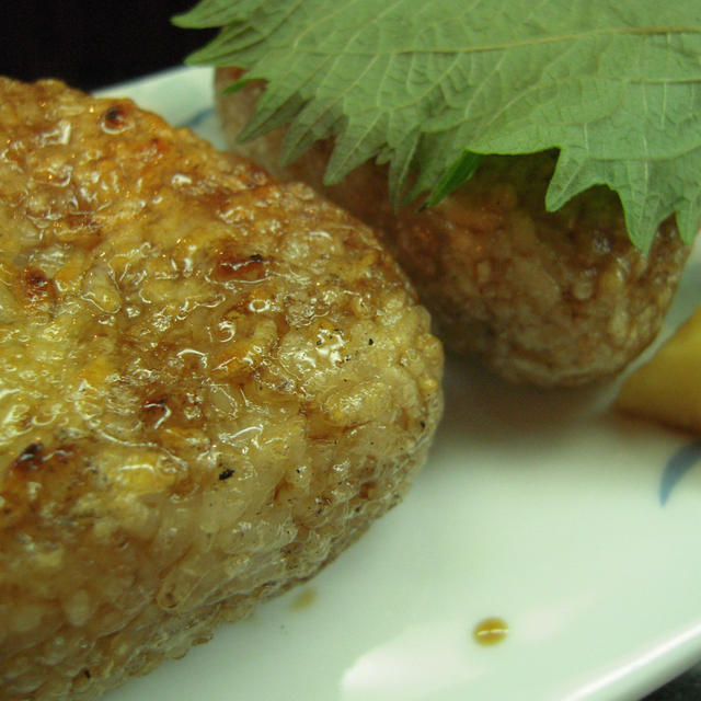 「焼とり 博多」de絶品焼きおにぎり