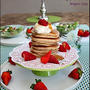 苺＆バナナ パンケーキプレート**strawberry pancakes
