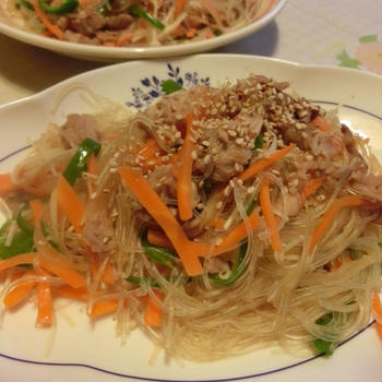 鶏肉とじゃが芋の炒め物♪　豚丼♪