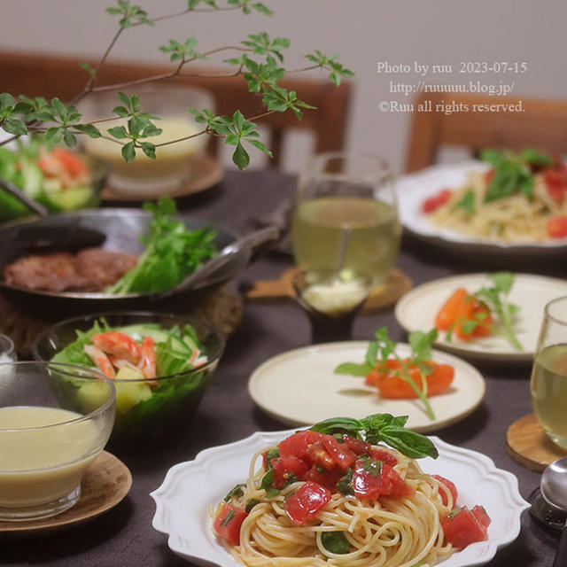 【献立】トマトとバジルと生ハムの冷製パスタと、ステーキと、さつまいものポタージュなどなど。～暑くても毛糸～
