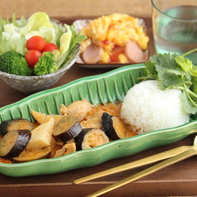 カルディのマストバイ！なロイタイレッドカレー献立