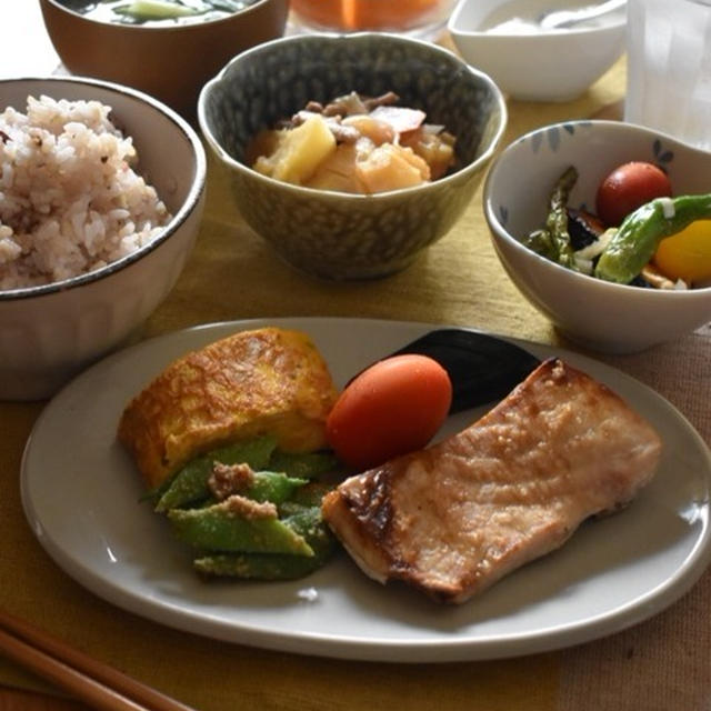 リセット朝ごはんと盗聴器。