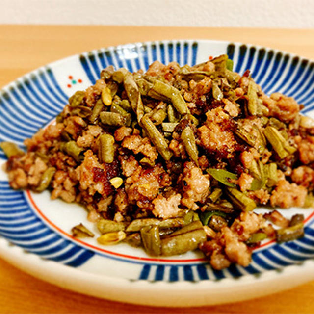 酸豆角炒肉末（ササゲの漬物と豚ひき肉の炒めもの）