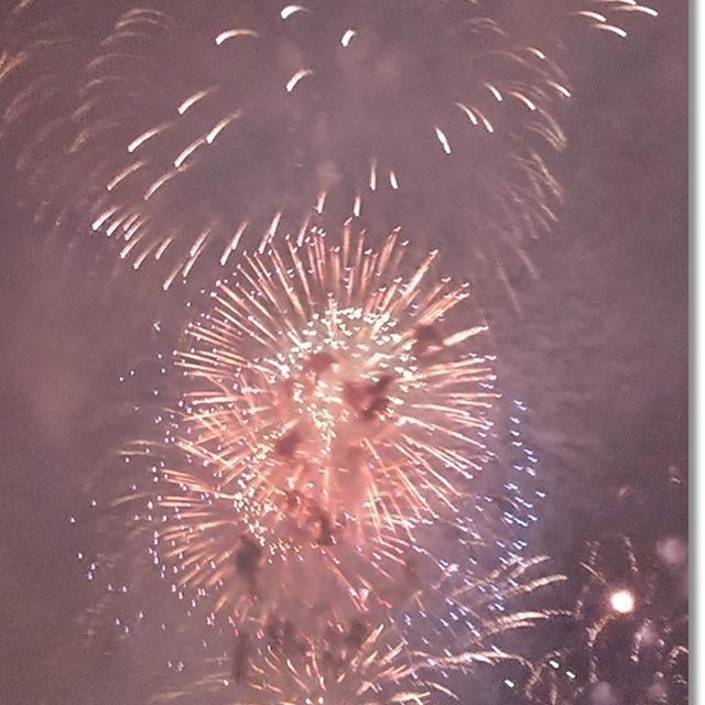 【淀川花火】河川敷まで歩いて大きな花火を鑑賞★そして素敵な出会いに感謝💕