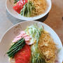 春に冷やし中華と志村けんさんの海外ニュース