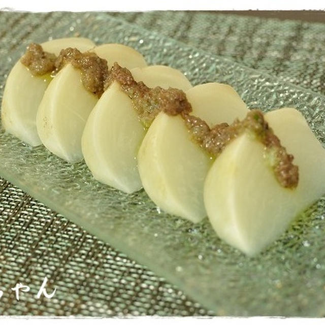 旬のカブ！ホイル焼きでホクホク！アンチョビガーリックソースで！