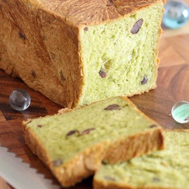 抹茶大納言のデニッシュ食パン