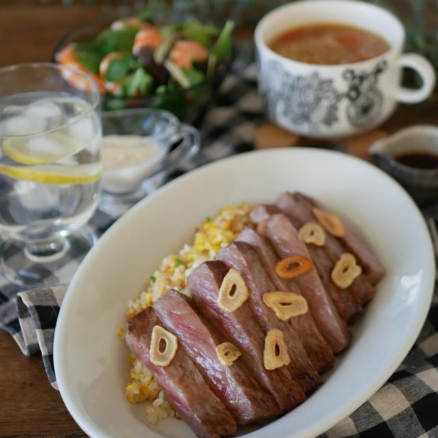 ステーキでまさかの胃もたれ