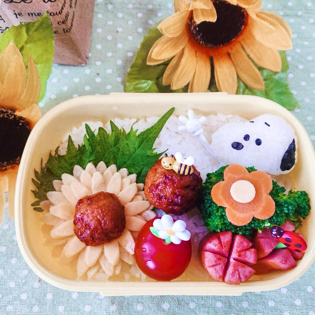 ひまわりとスヌーピー弁当〖 キャラ弁〗