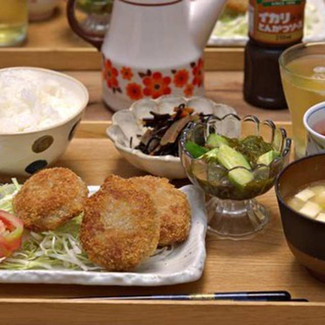 メンチカツ定食。