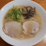 豚骨ラーメン食べました