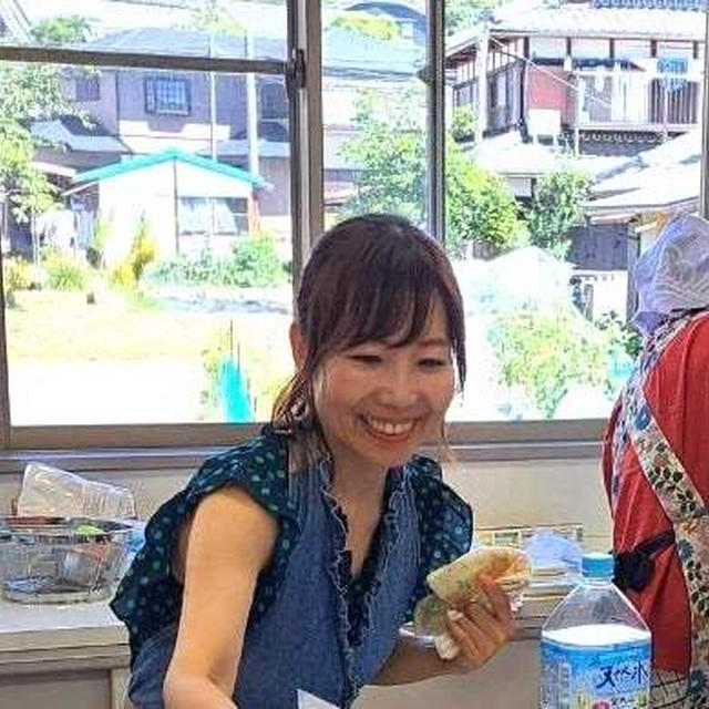 学んだことでお役に立てて有難うと言ってもらえたら幸せ！お金に関係なく！