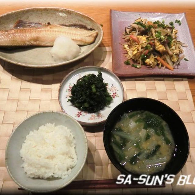 昨日の夜ごはんと絵本♪