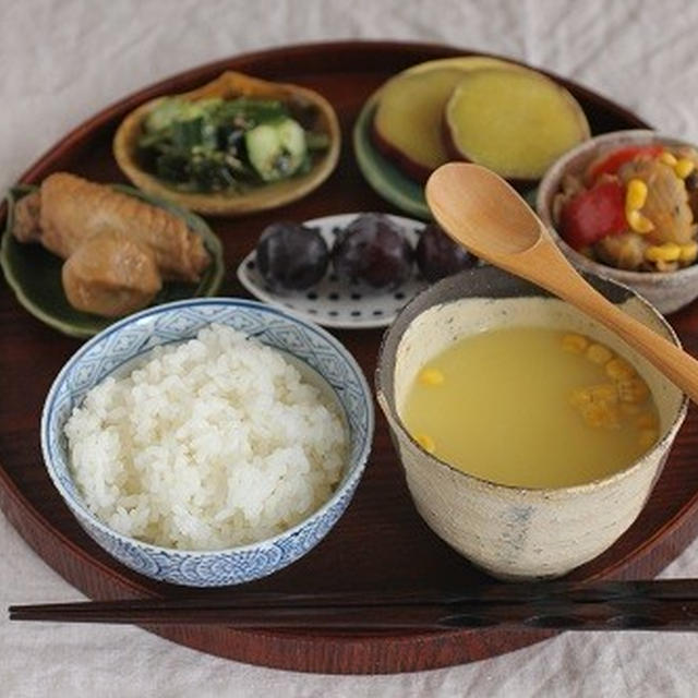 さつまいもや鶏手羽煮など献立♪