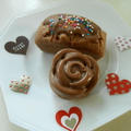 ホットケーキミックスで簡単！！バレンタインにプチケーキのチョコレートかけ♪ by watakoさん
