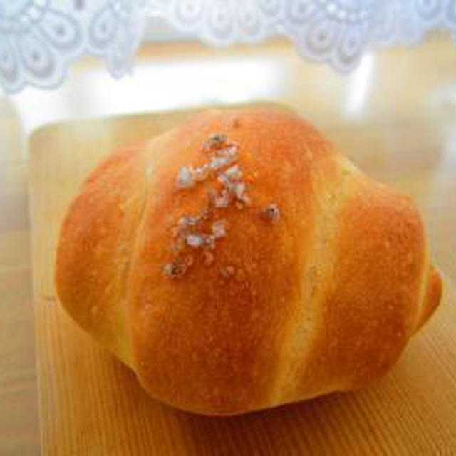 塩パン♪ミルク食パン♪たまご焼きチーズトースト♪
