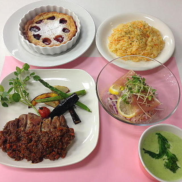 【料理教室】豚肩ロースのディアボラ風・キャロットピラフ・菜の花のポタージュ…