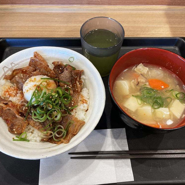元祖旨辛焼き牛めし参鶏湯風スープセット 〜松屋〜