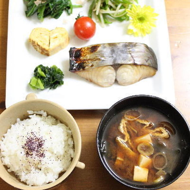 さわらのみりん漬け定食