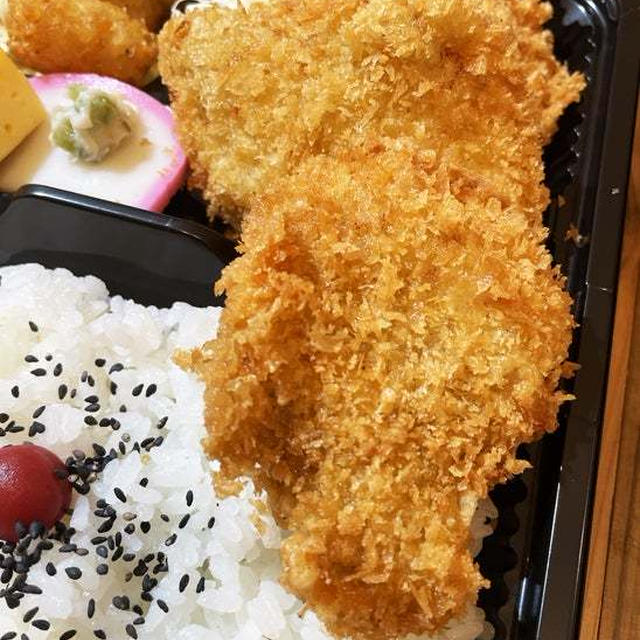 豚のヒレカツ弁当２ 〜noboru 魚武商店〜