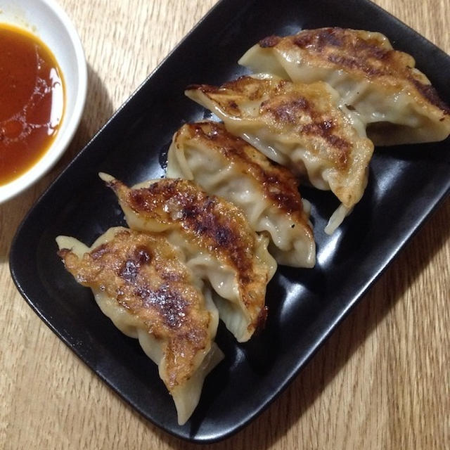 今までの餃子で一番ジューシーかもしれない　「白菜餃子」