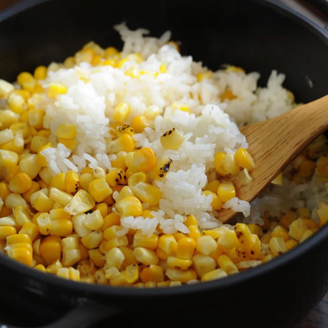焦がしとうもろこしご飯