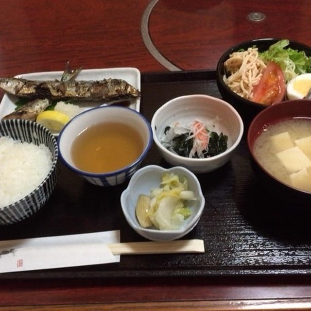 ランチとひとり飯