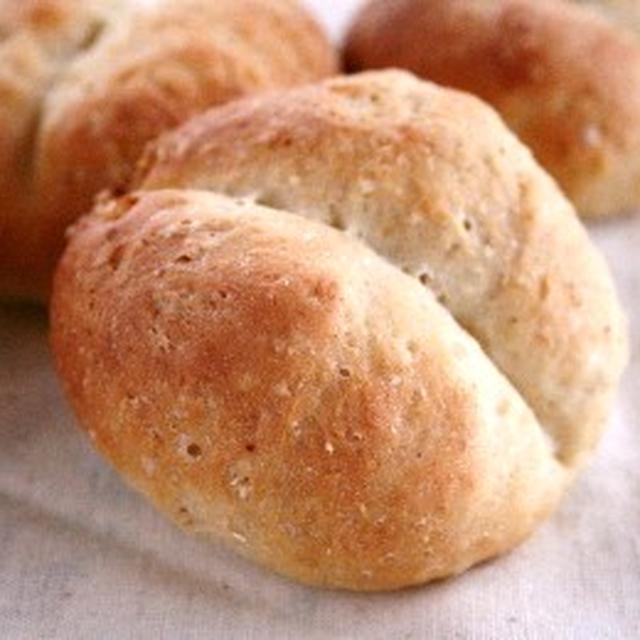 香ばしくって美味しい♪「オートミールパン」