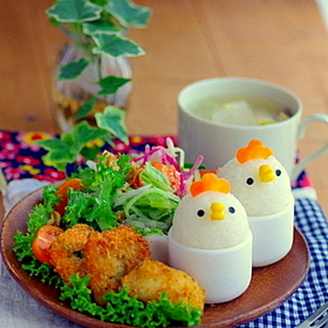 エッグスタンドのニワトリちゃんランチ