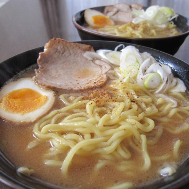 炊きだし豚骨醤油味