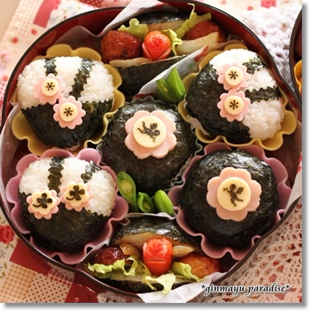 乙女おにぎりの行楽弁当♪