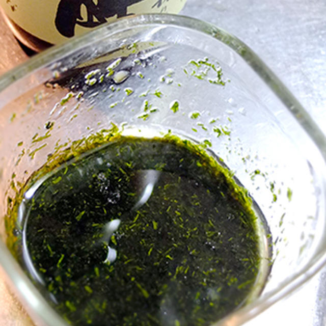 えごま油とポン酢で簡単海苔ドレッシング